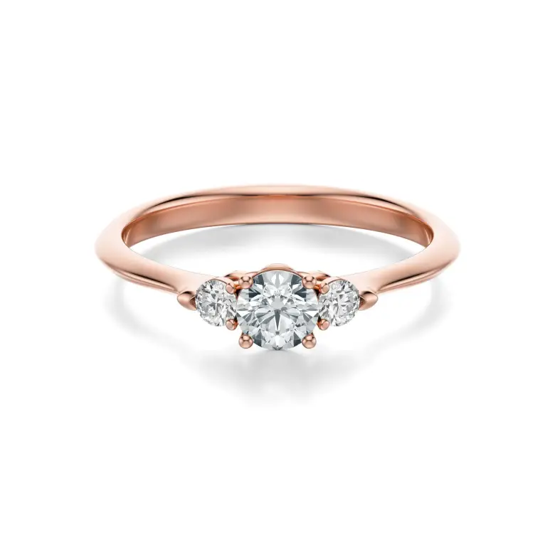 Pierścionek z różowego złota z diamentami AJPZ_086